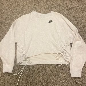 Cute Nike cropped sweatshirt with ties size XS